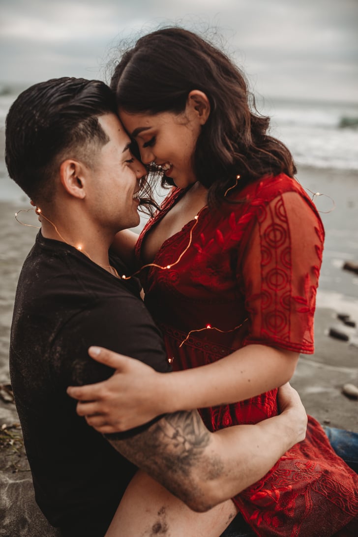 Romantic-Beach-Couple-Pictures